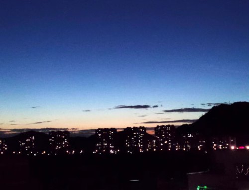 一群人一条心一起努力励志句子