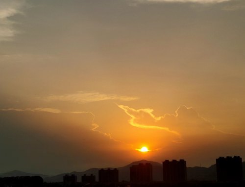 激励人心的正能量励志短句