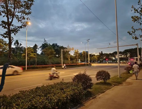 祝福朋友晚安的朋友圈文案